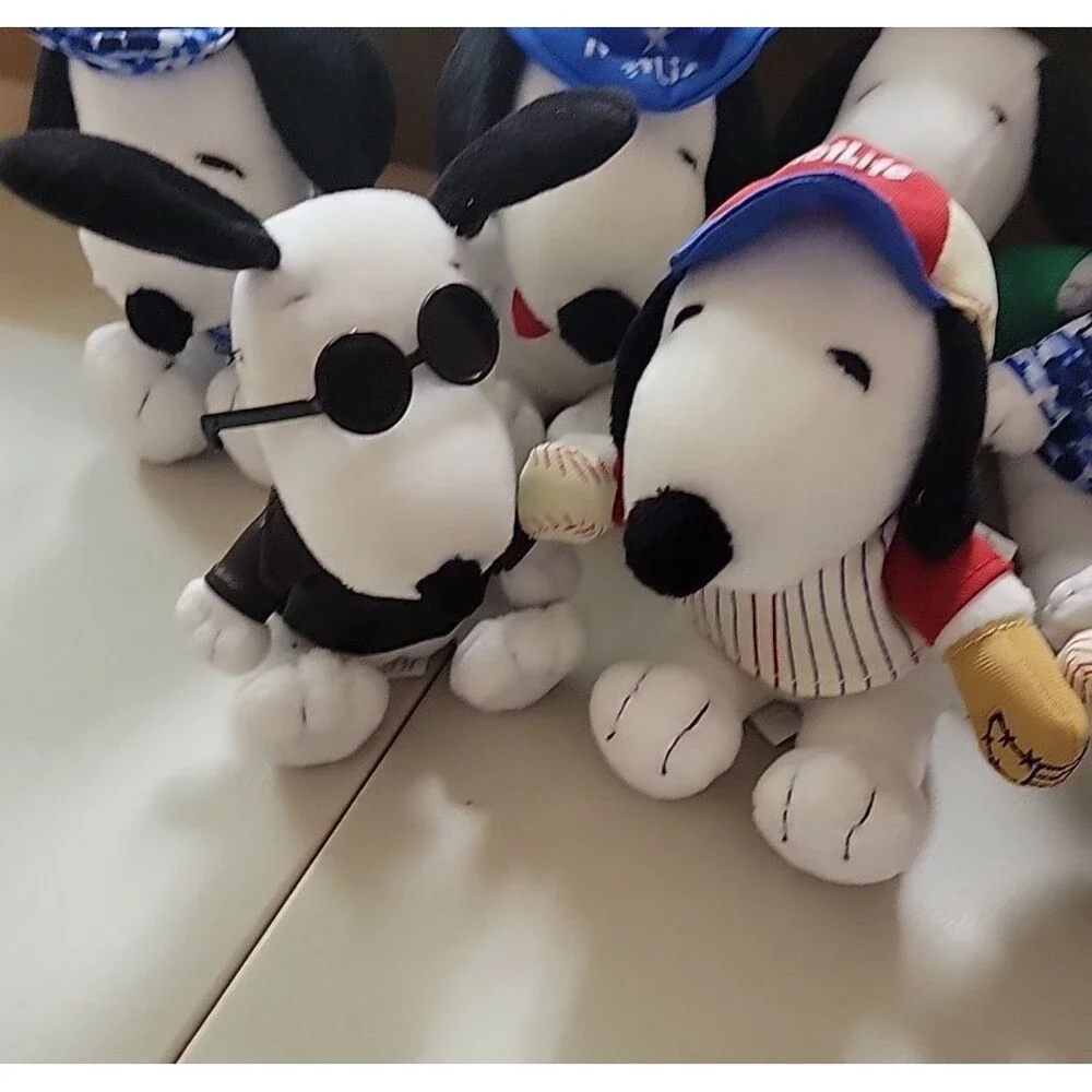 2011 Snoopy‎ Plush Toy Lot Metlife Dressed up Baseball July 4th Camo etc..
